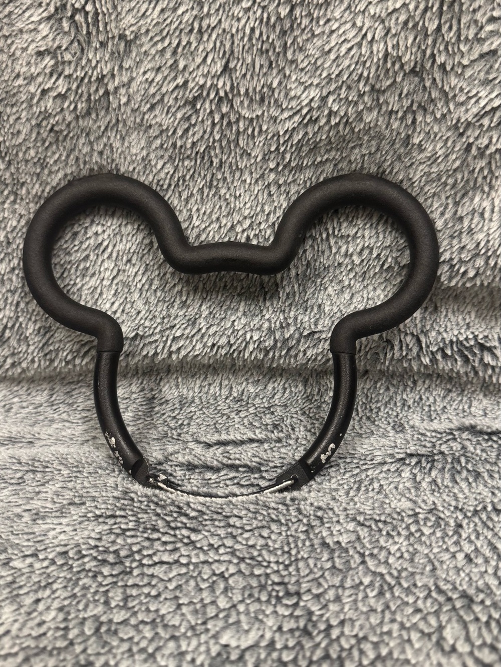 Petunia Pickle Bottom Disney Mickey Mouse Black Stroller Diaper Bag Hook Clip